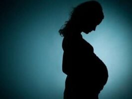 গর্ভবতী নারীরা চাকরির ‘অযোগ্য’? বিতর্কের পর সার্কুলার প্রত্যাহার করে নিল SBI pregnant