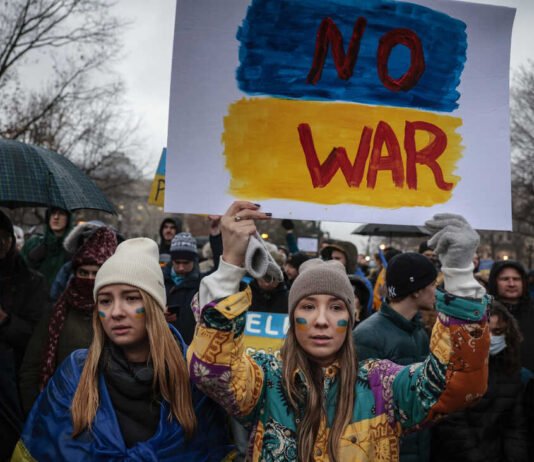 ইউক্রেনের কিয়েভে আটকে পড়া ভারতীয় শিশুদের অবস্থা! ukraine