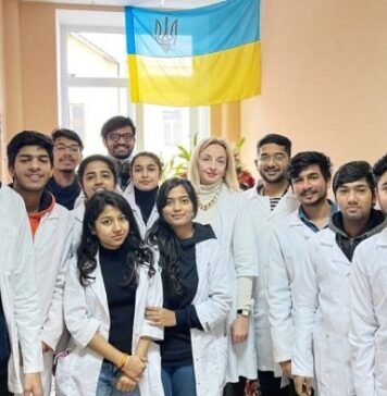 ইউক্রেন সংকট: উদ্বিগ্ন ভারতীয় শিক্ষার্থী ও পরিবার! ukrine