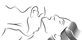 সম্পর্ক করতে গিয়ে প্রেমিককে ছুরি দিয়ে হামলা!