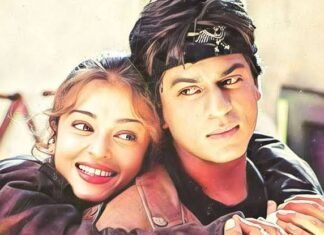 শাহরুখ খান থেকে ঐশ্বরিয়া রাই পর্যন্ত সেলিব্রিটিদের পাসপোর্ট সাইজের ছবি দেখুন! সানি লিওনকে চেনা কঠিন