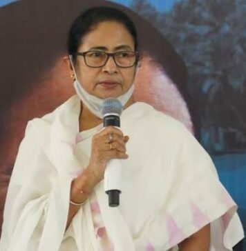 মমতা বন্দ্যোপাধ্যায়ও মেনে নিলেন, বিজেপির বিকল্প নেই, বললেন- সে কারণেই কেন্দ্র ক্ষমতায়
