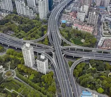 নাগরিকরা চীনে লকডাউন প্রতিরোধ করতে পারছে না, ক্ষুধার্ত ও তৃষ্ণার্ত লোকেরা জানালা দিয়ে চিৎকার করছে