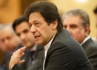 ইমরানের সরকারের বিরুদ্ধে অনাস্থা প্রস্তাবের মধ্যে কেন পাকিস্তানে বাজপেয়ীকে নিয়ে আলোচনা হচ্ছে?