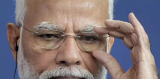 নরেন্দ্র মোদীর জাপান সফর: বিবেকানন্দ রবীন্দ্রনাথকে স্মরণ করে নিজের প্রসংসার ঢাক পেটালেন প্রধানমন্ত্রী