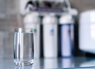 জলের বিশুদ্ধতার ক্ষেত্রে কোনও আপোস করেনা এই গ্রাম! কোথা থেকে প্রতিদিন সবাই RO purified জল পান তারা?